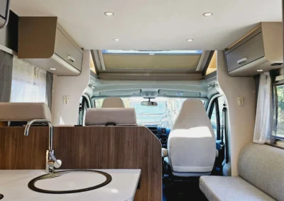 Carado T448 kemperio vidaus panorama iš galinės dalies į priekį