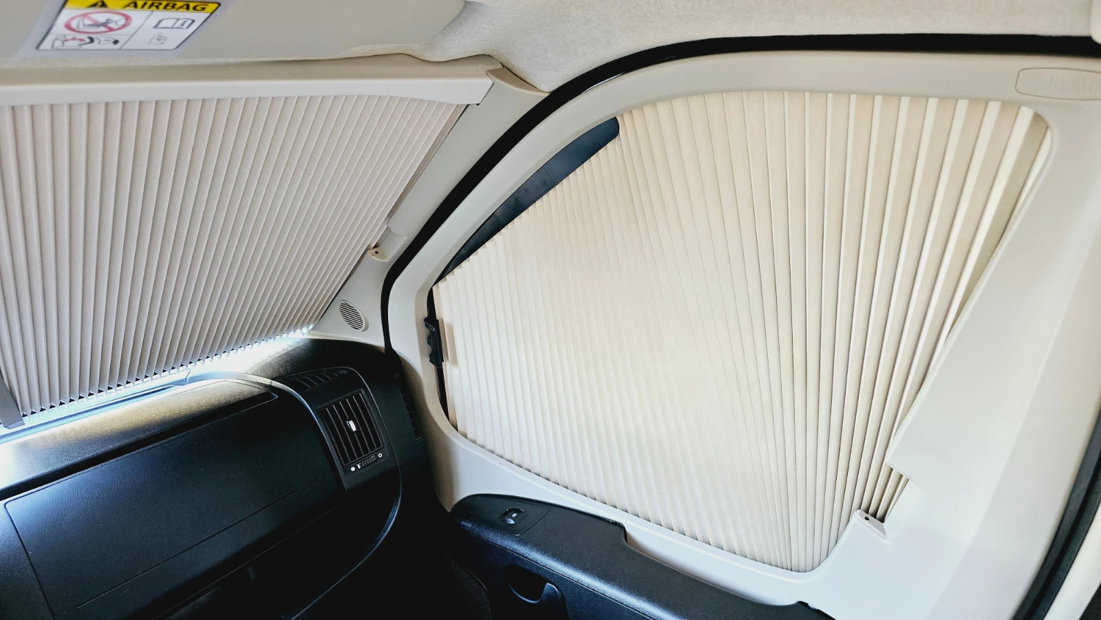 img_1819 Carado T448 kemperio kabinos priekinių ir šoninių langų užuolaidos